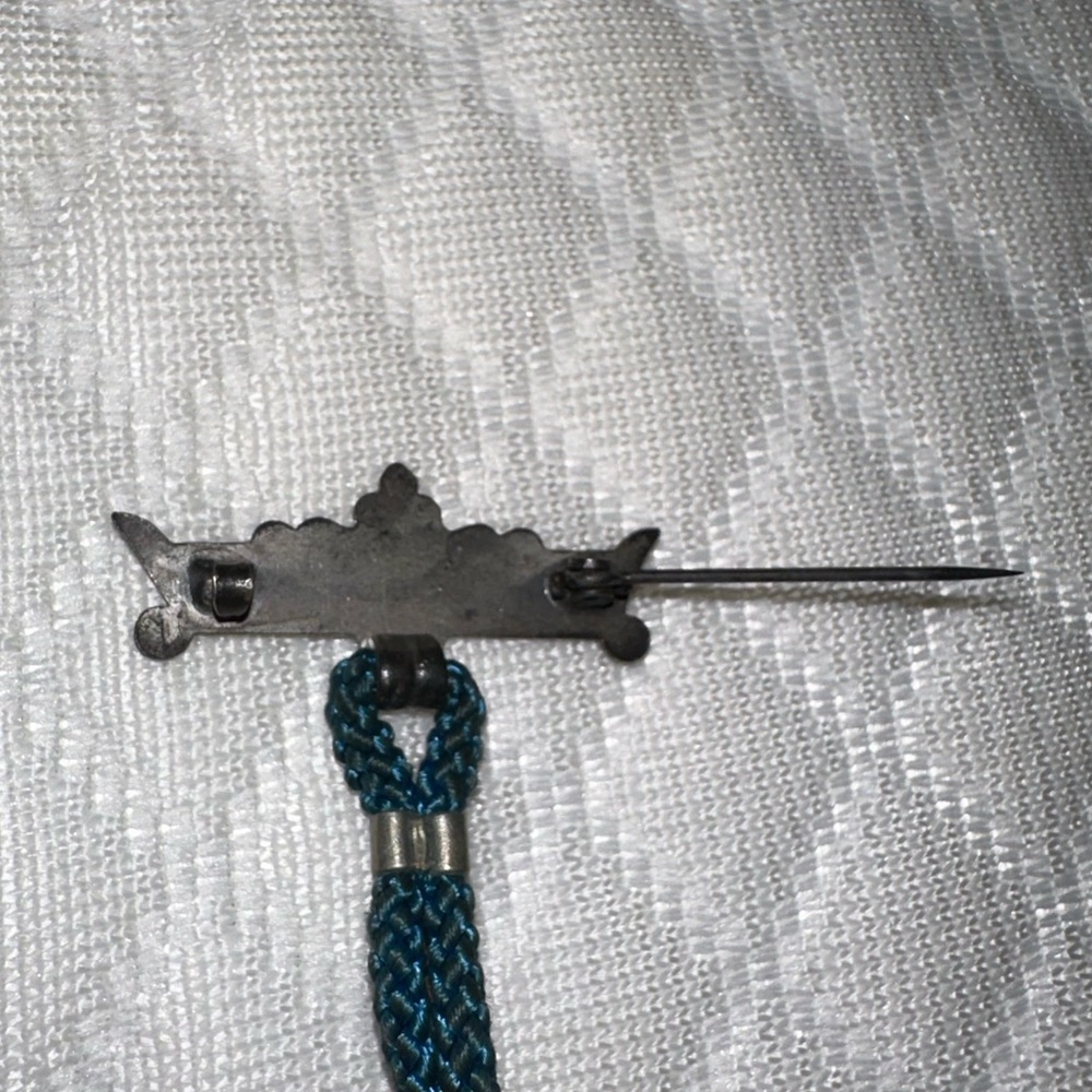 Sodality Pin - Picture 5 of 6